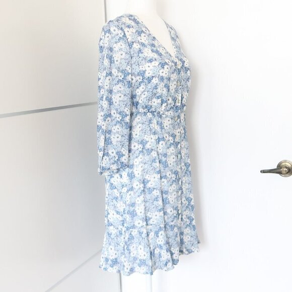 Rails Blue Floral Button Front V-neck Ruffle Hem Mini Dress Size XS - Picture 6 of 11